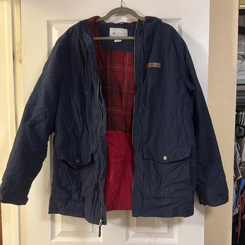 Columbia Men's Navy Jacket with Red Lining